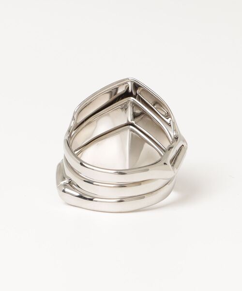 Vivienne Westwood MAN（ヴィヴィアンウエストウッドマン）の「KNUCKLEDUSTER RING（リング・メンズ・シルバー・L/XL/XXL）」の2枚目の写真