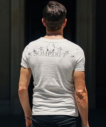 SOMEDIFF（サムディフ）の「スターロゴ刺繍半袖Tシャツ メンズ カットソー クルーネック ホワイト ブラック 白 黒（Tシャツ/カットソー・メンズ）」