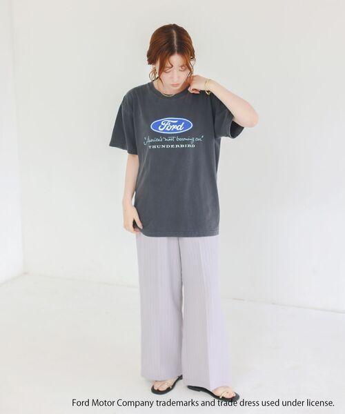 le.coeur blanc（ルクールブラン）の「GOOD ROCK SPEED/FORD Tシャツ（Tシャツ/カットソー・レディース・オフホワイト/チャコールグレー・38）」の9枚目の写真