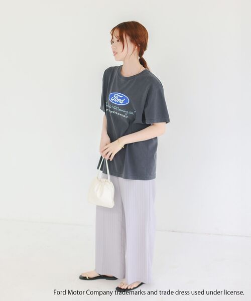 le.coeur blanc（ルクールブラン）の「GOOD ROCK SPEED/FORD Tシャツ（Tシャツ/カットソー・レディース・オフホワイト/チャコールグレー・38）」の10枚目の写真