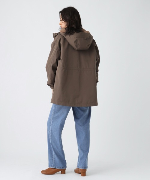 Elura（エルーラ）の「大人ストレートデニム /579974（デニムパンツ・レディース・ライトブルー/ブルー・MEDIUM/SMALL）」の8枚目の写真