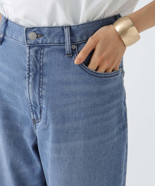 Elura（エルーラ）の「大人ストレートデニム /579974（デニムパンツ・レディース・ライトブルー/ブルー・MEDIUM/SMALL）」の19枚目の写真