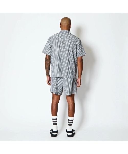 AKTR(アクター)の「AKTR FREEDOM STRIPE SHIRTS(アクター フリーダム ストライプ シャツ)(シャツ/ブラウス・メンズ・ブルー系/グリーン系・MEDIUM/LARGE/X-LARGE/XX-LARGE)」の10枚目の写真