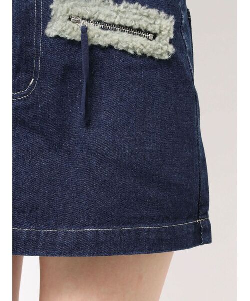 EMODA（エモダ）の「ボアポケットミニスカート（スカート・レディース・インディゴブルー/ブルー/ブラック・SMALL/MEDIUM）」の20枚目の写真