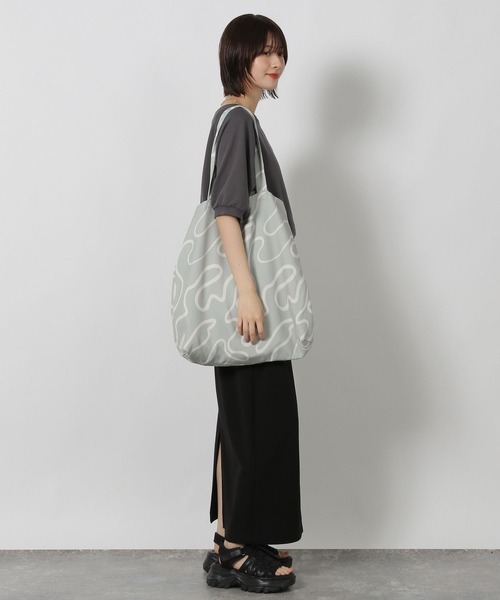 LAKOLE（ラコレ）の「ミニ裏毛レイヤードプルオーバー6分袖 / 588956（Tシャツ/カットソー・レディース・グレー/ピンク/チャコール・FREE）」の11枚目の写真