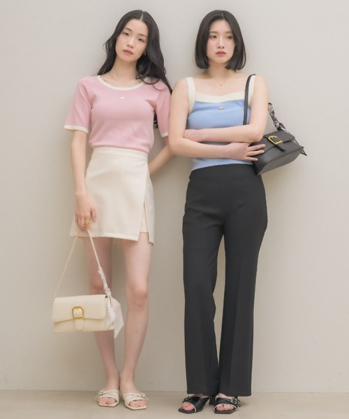 NEUNA(ヌナ)の「【スカーフ付き!】ビッグベルテッドショルダーバッグ(ショルダーバッグ・レディース・アイボリー/ブラック・FREE)」の22枚目の写真