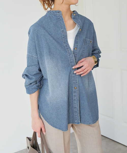 Spick & Span(スピックアンドスパン)の「《追加》バンドカラーボックスダンガリーシャツ(シャツ/ブラウス・レディース・ブルー系その他/ブラック・FREE)」の15枚目の写真