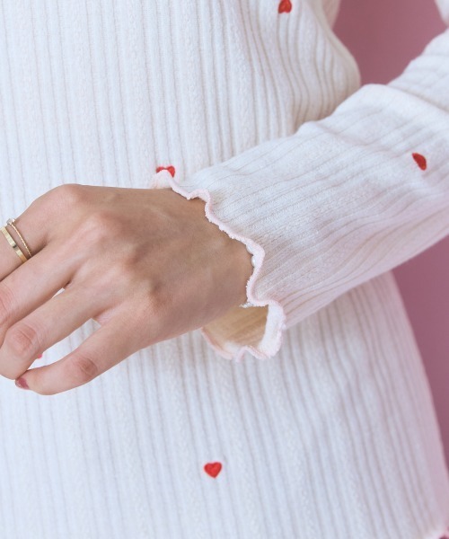 marun（マルン）の「＜大きいサイズ＞オリジナルハート刺しゅうリブカットソー marun（Tシャツ/カットソー・レディース・アイボリー/ブラック・L/LL/3L/4L/5L）」の16枚目の写真