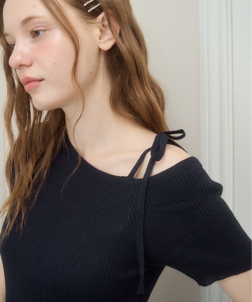 Birthday room(バースデイルーム)の「ワンショルダーリボントップス/one sholder ribbon tops(Tシャツ/カットソー・レディース・ネイビー/アイボリー・FREE)」の10枚目の写真