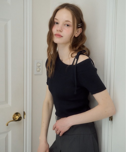 Birthday room(バースデイルーム)の「ワンショルダーリボントップス/one sholder ribbon tops(Tシャツ/カットソー・レディース・ネイビー/アイボリー・FREE)」の12枚目の写真