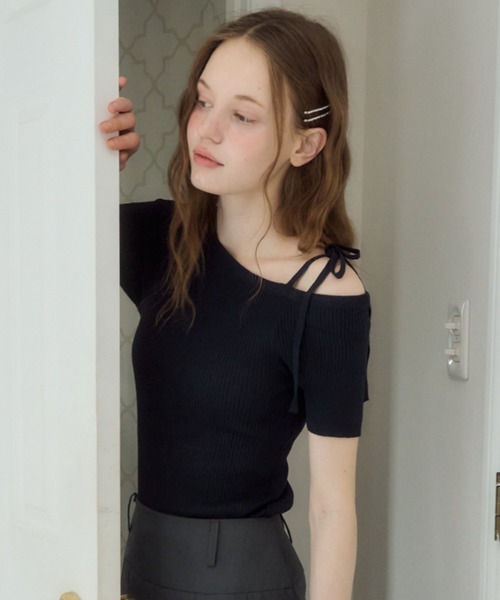 Birthday room(バースデイルーム)の「ワンショルダーリボントップス/one sholder ribbon tops(Tシャツ/カットソー・レディース・ネイビー/アイボリー・FREE)」の15枚目の写真