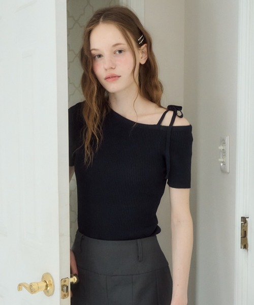 Birthday room(バースデイルーム)の「ワンショルダーリボントップス/one sholder ribbon tops(Tシャツ/カットソー・レディース・ネイビー/アイボリー・FREE)」の16枚目の写真