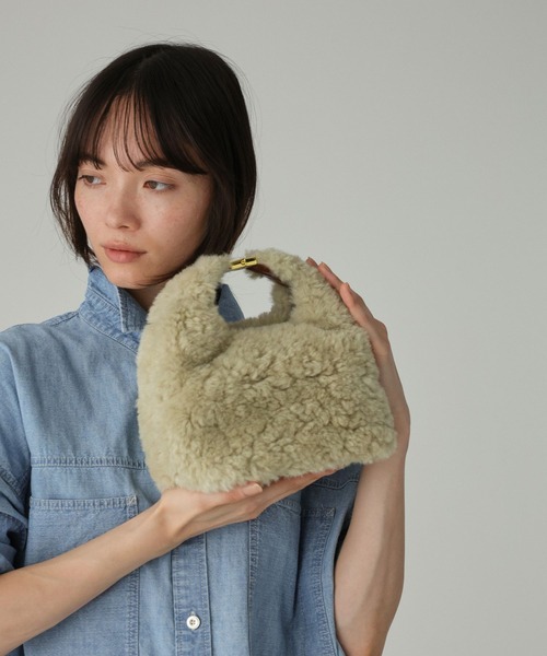 BABYLONE（バビロン）の「【SINBONO】ワンハンドルショルダー（ショルダーバッグ・レディース・ライトベージュ/シルバー・フリー）」の5枚目の写真