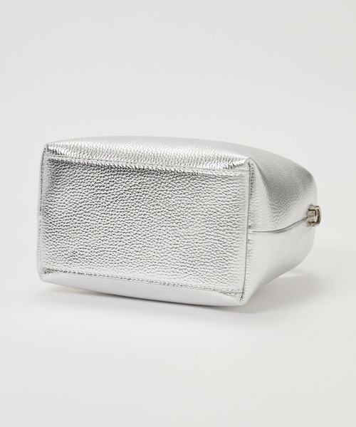 BABYLONE（バビロン）の「【SINBONO】ワンハンドルショルダー（ショルダーバッグ・レディース・ライトベージュ/シルバー・フリー）」の20枚目の写真