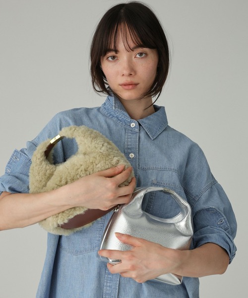 BABYLONE（バビロン）の「【SINBONO】ワンハンドルショルダー（ショルダーバッグ・レディース・ライトベージュ/シルバー・フリー）」の3枚目の写真