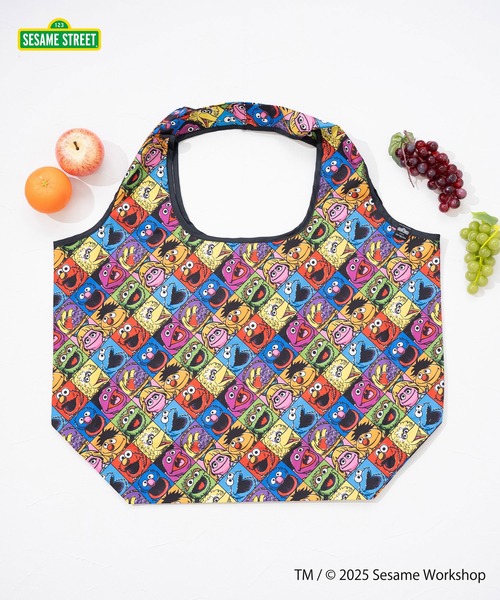 FRUIT OF THE LOOM（フルーツオブザルーム）の「【FRUIT OF THE LOOM】SESAME STREET×FTL Lサイズエコバッグ/セサミコラボ（エコバッグ/サブバッグ・メンズ・アイボリー/パープル/ライトグレー・FREE）」の3枚目の写真