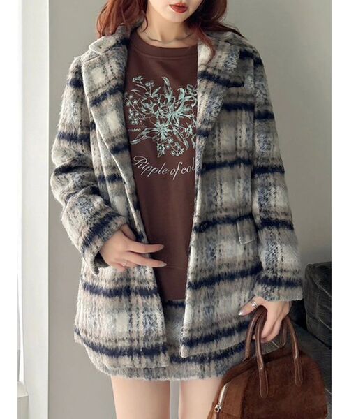 dazzlin（ダズリン）の「【WEB限定カラーあり】ヘアリーミドルジャケット（テーラードジャケット・レディース・アイボリー/ブラウン/ネイビー/チャコールグレー・FREE）」の4枚目の写真