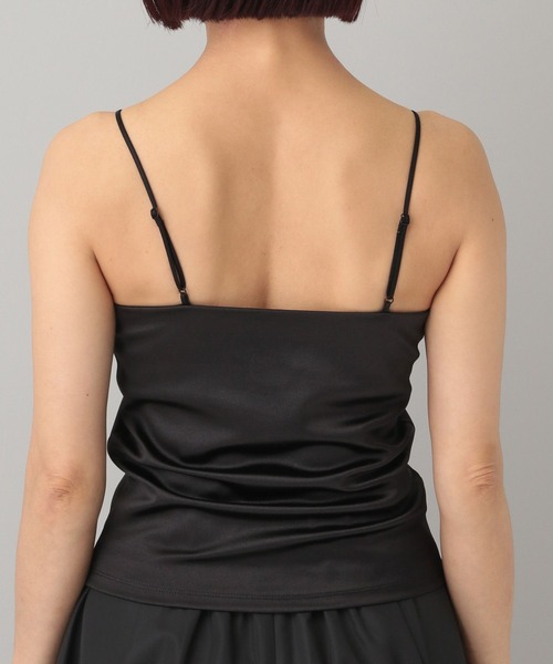A part by（アパートバイ）の「ストレッチサテンVキャミ（キャミソール・レディース・オフホワイト/ブラック/グレー系その他5・FREE）」の6枚目の写真