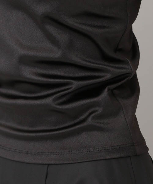 A part by（アパートバイ）の「ストレッチサテンVキャミ（キャミソール・レディース・オフホワイト/ブラック/グレー系その他5・FREE）」の9枚目の写真