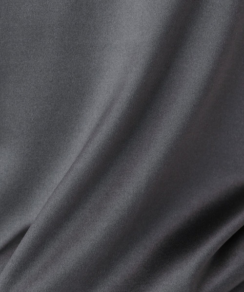 A part by（アパートバイ）の「ストレッチサテンVキャミ（キャミソール・レディース・オフホワイト/ブラック/グレー系その他5・FREE）」の15枚目の写真