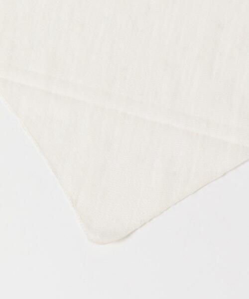 URBAN RESEARCH（アーバンリサーチ）の「ヘアリーストール（ストール/ショール・レディース・ブラウン系その他/チャコールグレー/オフホワイト・FREE）」の8枚目の写真