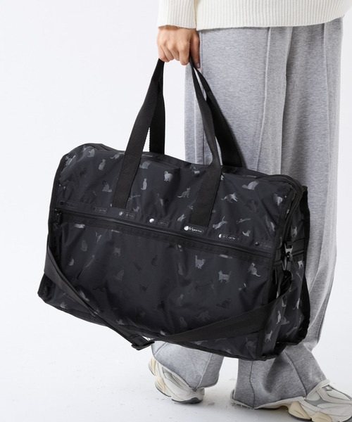 LeSportsac(レスポートサック)の「DELUXE LG WEEKENDER ブラックキャッツ(ボストンバッグ・レディース・ブラック・FREE)」の12枚目の写真