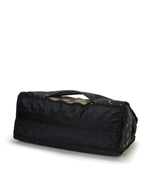 LeSportsac(レスポートサック)の「DELUXE LG WEEKENDER ブラックキャッツ(ボストンバッグ・レディース・ブラック・FREE)」の5枚目の写真