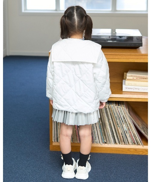 Lycee mine(リセマイン)の「取外しできるセーラーカラー付きキルティングブルゾン(ブルゾン・キッズ・ピンク/ベージュ/チャコール/ブルーグレー/オフホワイト・100cm/110cm/120cm/130cm/140cm/150cm)」の9枚目の写真