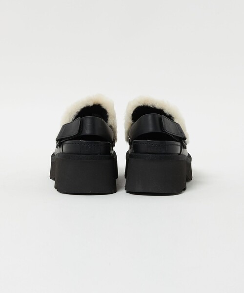 UGG（アグ）の「＜UGG＞ W ESMEE L CLOG（その他シューズ・レディース・ブラック・23cm/24cm/25cm）」の7枚目の写真