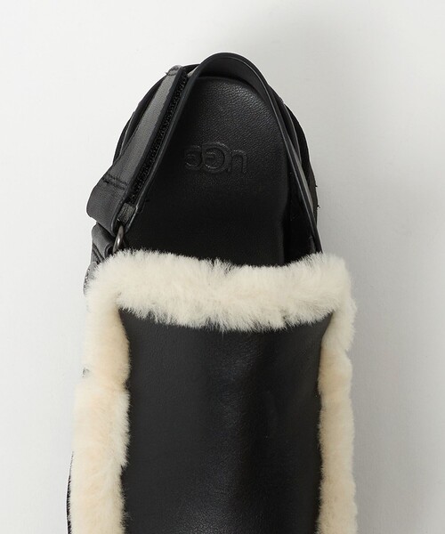 UGG（アグ）の「＜UGG＞ W ESMEE L CLOG（その他シューズ・レディース・ブラック・23cm/24cm/25cm）」の5枚目の写真