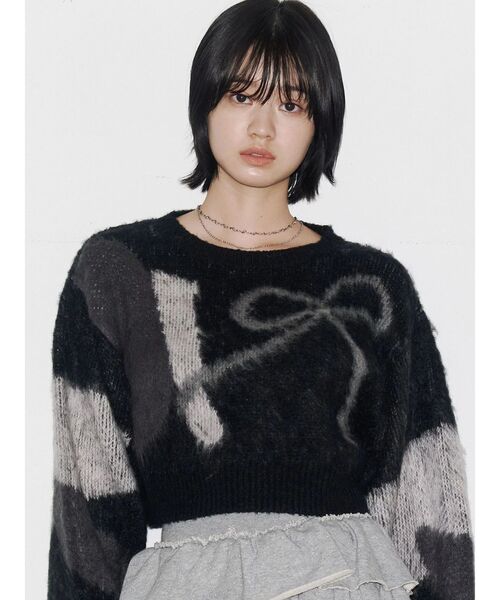 EMODA（エモダ）の「ショートルーズジャガードニット（ニット/セーター・レディース・グレー/ブラック/ネイビー・FREE）」の2枚目の写真