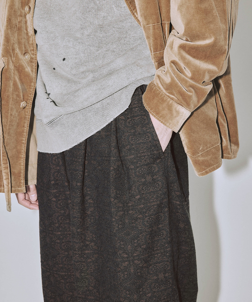 JOURNAL STANDARD J.S HOMESTEAD（ジャーナルスタンダードホームステッド）の「J.S.Homestead / ペイズリー ジャガード エアクルー パンツ（その他パンツ・メンズ・ブラック系その他/ブラウン・MEDIUM/LARGE）」の7枚目の写真