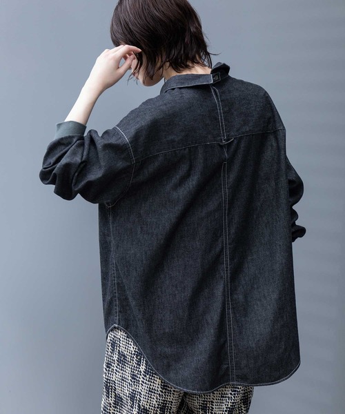 Munich（ミューニック）の「6ozスラブデニムリブカフスシャツ（シャツ/ブラウス・レディース・ライトグレー/ブラック/インディゴブルー・FREE）」の2枚目の写真