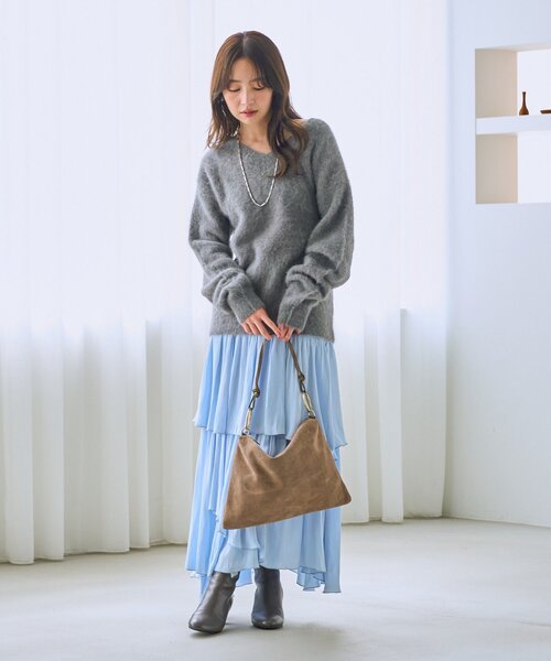 La boutique BonBon（ラブティックボンボン）の「【今すぐお届け！】ヘアリーウールカシミヤ混ストレッチ前後２WAYニット（ニット/セーター・レディース・ピンク/ダークグレー/オフホワイト・FREE）」の13枚目の写真