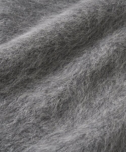 La boutique BonBon（ラブティックボンボン）の「【今すぐお届け！】ヘアリーウールカシミヤ混ストレッチ前後２WAYニット（ニット/セーター・レディース・ピンク/ダークグレー/オフホワイト・FREE）」の14枚目の写真