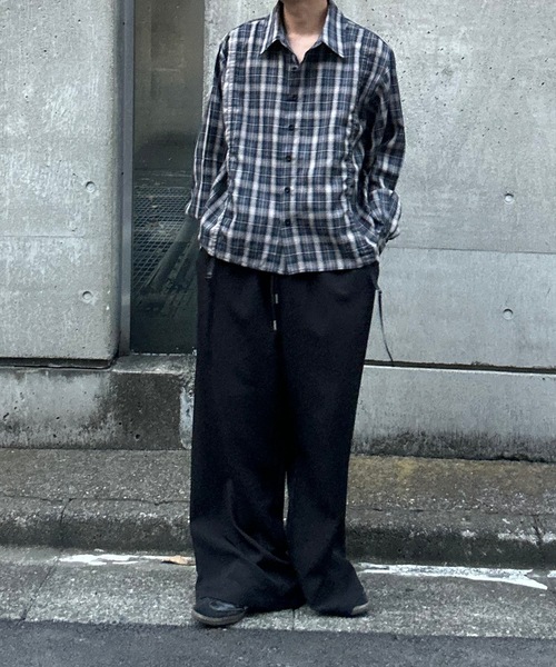 MandO(Auntie Rosa)(エムオー)の「シャーリングレイヤードアソートシャツ/無地/ストライプ/チェック(シャツ/ブラウス・メンズ・ブラック系その他/ブラック/ダークブルー/ホワイト/ホワイト系その他/ブラウン・MEDIUM/LARGE)」の21枚目の写真