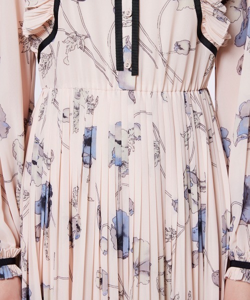 Sov. フラワーシフォンワンピース セール】フラワーシフォンワンピース（ワンピース）｜Sov.（ソブ）の