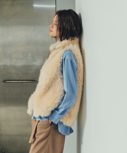 セール】カーリーファーZIPジレ（ベスト）｜YECCA VECCA