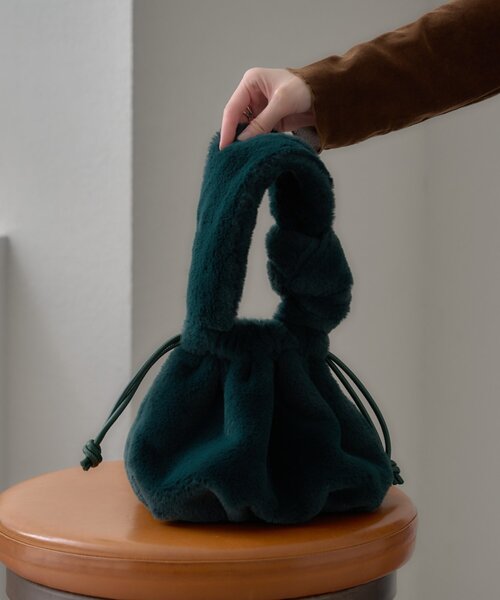 CIAOPANIC TYPY（チャオパニックティピー）の「【willow】ファー巾着BAG（トートバッグ・レディース・バーガンディー/グリーン・ONE SIZE）」の4枚目の写真