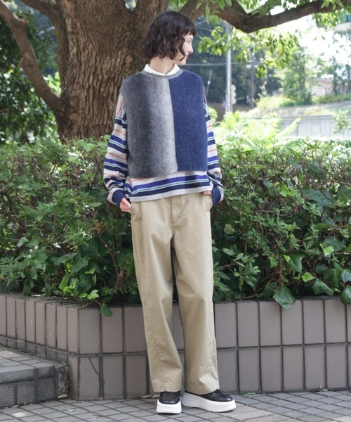 H.A.K(ハク)の「ハイカウントチノ バレルストレートパンツ(チノパンツ・レディース・ブラック/ベージュ・2/1)」の4枚目の写真
