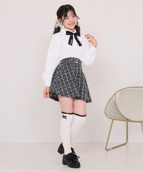 PINKHUNT(ピンクハント)の「PINKHUNT ピンクハント リボン付き ニーハイソックス 1309(ソックス/靴下・キッズ・ホワイト/ブラック・21-24cm/17-20)」の5枚目の写真