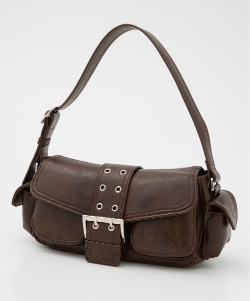 SLY（スライ）の「【新色追加】FRONT BUCKLE HOBO BAG フロント バックル ホーボー バッグ（ハンドバッグ・レディース・ブラック/ブラウン/ピンク・FREE）」の2枚目の写真
