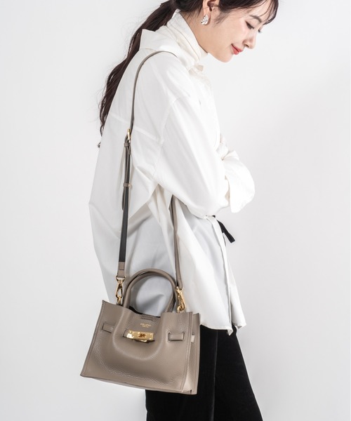 VIOLAd'ORO（ヴィオラドーロ）の「【VIOLAd'ORO/ヴィオラドーロ】イタリアンWフェイスレザー ハンドバッグ TRERO Sサイズ（ショルダーバッグ・レディース・ブラック/ベージュ系その他/ブラウン/グレー系その他・FREE）」の17枚目の写真