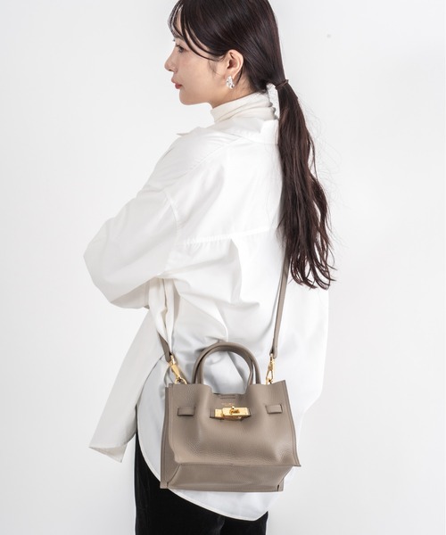 VIOLAd'ORO（ヴィオラドーロ）の「【VIOLAd'ORO/ヴィオラドーロ】イタリアンWフェイスレザー ハンドバッグ TRERO Sサイズ（ショルダーバッグ・レディース・ブラック/ベージュ系その他/ブラウン/グレー系その他・FREE）」の16枚目の写真