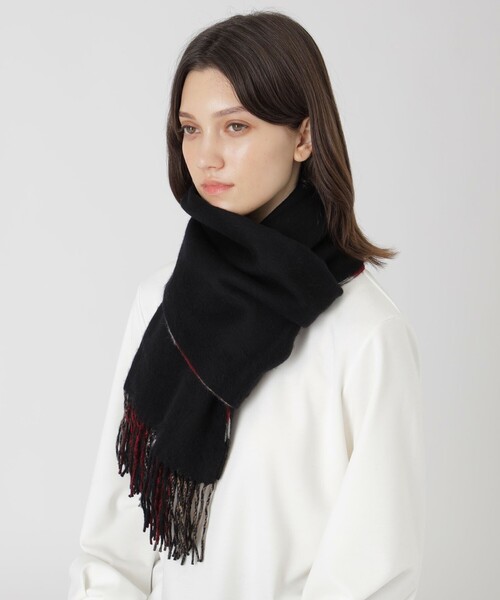 BLUE LABEL CRESTBRIDGE（ブルーレーベルクレストブリッジ）の「【一部店舗限定】リバーシブルクレストブリッジチェックストール（ストール/ショール・レディース・レッド・FREE）」の6枚目の写真