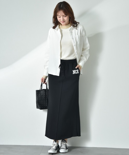 INTERPLANET(インタープラネット)の「デニムツイル台付衿ワイドシャツ(シャツ/ブラウス・レディース・インディゴブルー/オフホワイト/ブルー・FREE)」の19枚目の写真