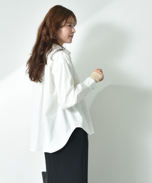 INTERPLANET(インタープラネット)の「デニムツイル台付衿ワイドシャツ(シャツ/ブラウス・レディース・インディゴブルー/オフホワイト/ブルー・FREE)」の21枚目の写真