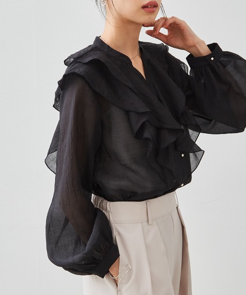 RANAN(ラナン)の「ラッフルフリルシアーキーネックブラウス(シャツ/ブラウス・レディース・アイボリー/ブルー/ブラック・M/L/LL)」の11枚目の写真