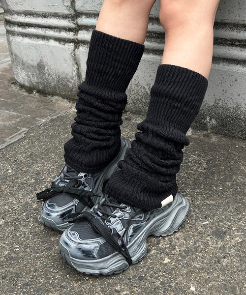 RAY CASSIN(レイカズン)の「ケーブルレッグウォーマー(レッグウォーマー・レディース・ブラック/チャコールグレー/グレー/ベージュ・FREE)」の1枚目の写真