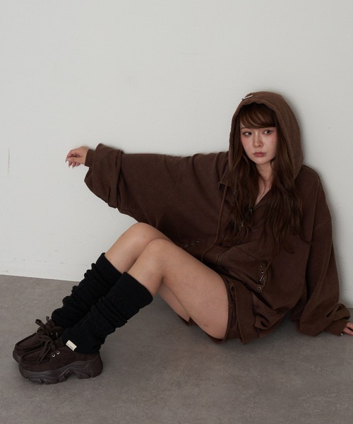 RAY CASSIN(レイカズン)の「ケーブルレッグウォーマー(レッグウォーマー・レディース・ブラック/チャコールグレー/グレー/ベージュ・FREE)」の7枚目の写真